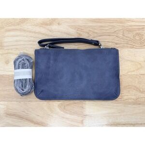 Burano Single Pocket Crossbody Wristlet Clutch denim blue faux leather New #38‎